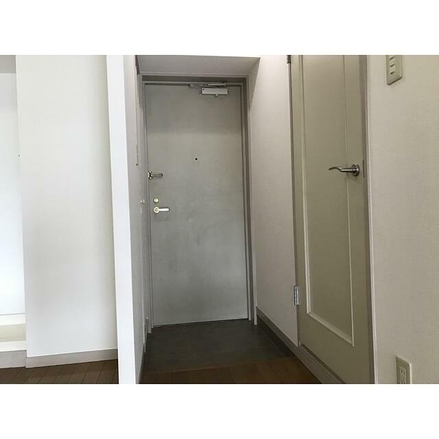 ※同仕様写真(玄関)