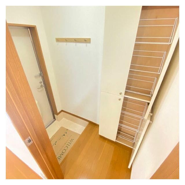 (玄関)