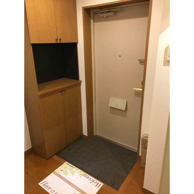 (玄関)