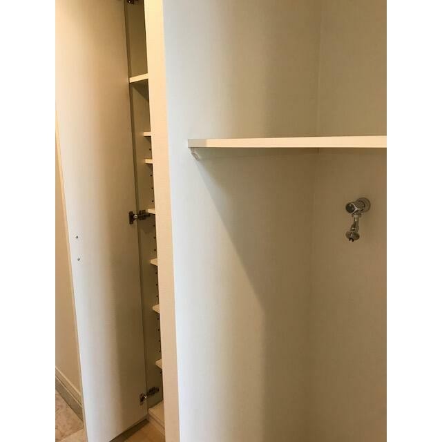 (玄関)