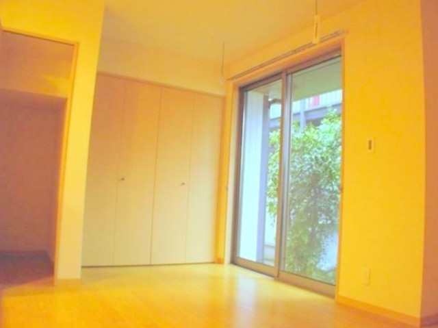 ※同仕様写真含む(居間)