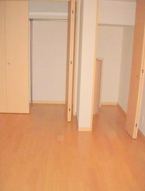 ※同仕様写真含む(玄関)