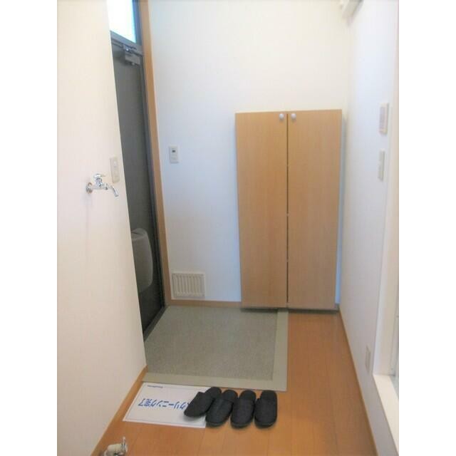 具小物は付帯しません(玄関)