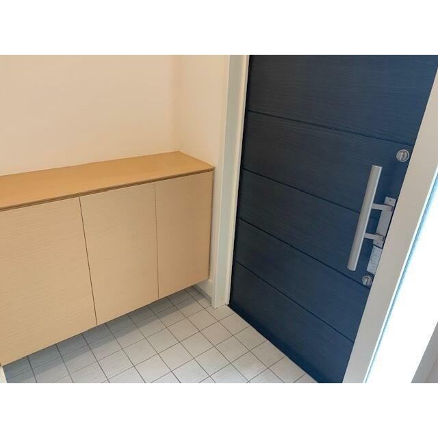 (玄関)