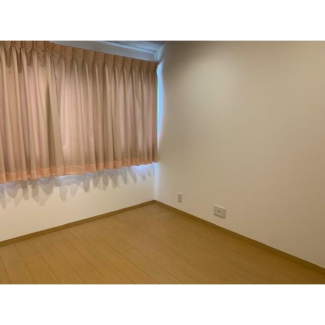 (居間)