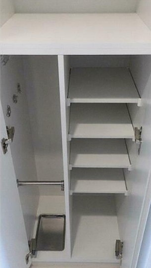 (玄関)