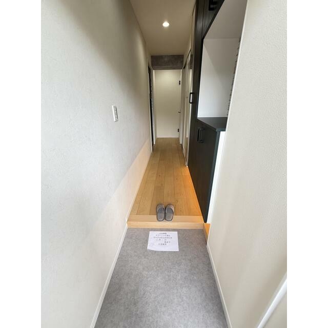 (玄関)