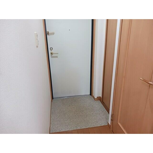 (玄関)