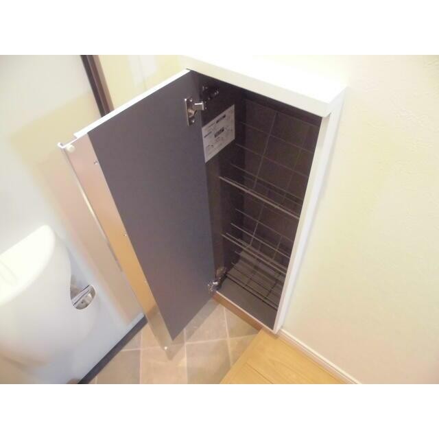 (玄関)
