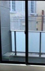 (居間)