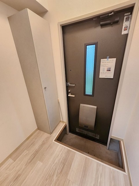 (玄関)
