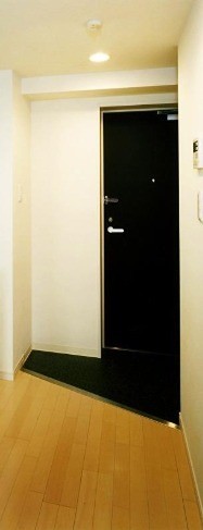※同仕様写真含む(玄関)