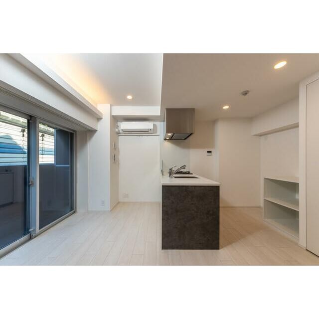 ※写真は同タイプ住戸です。(居間)