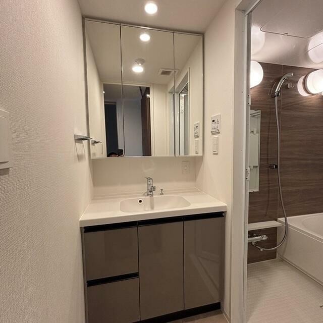 ※写真は同タイプ住戸です。(内装)