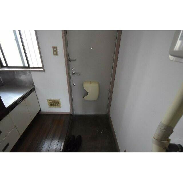 (玄関)