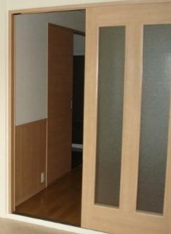 (居間)