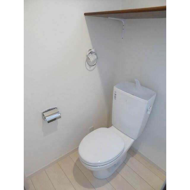 嬉しいバス・トイレ別♪(内装)