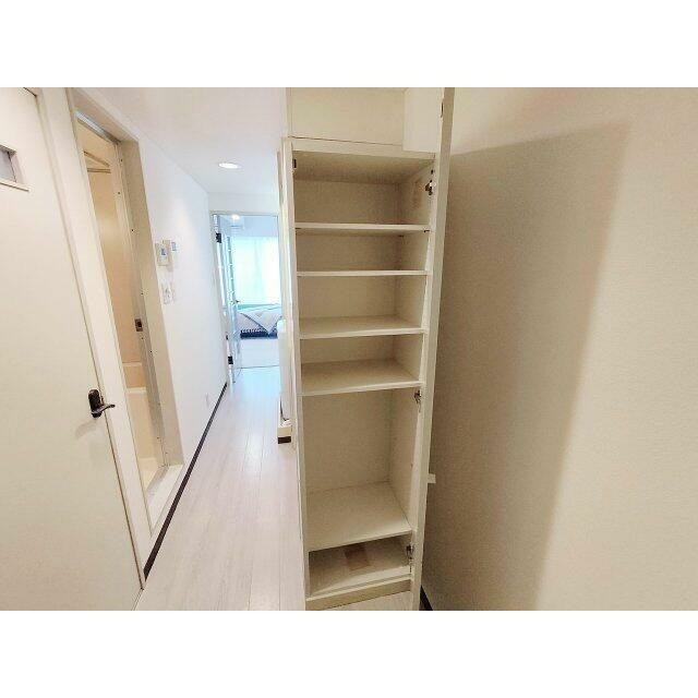 (玄関)