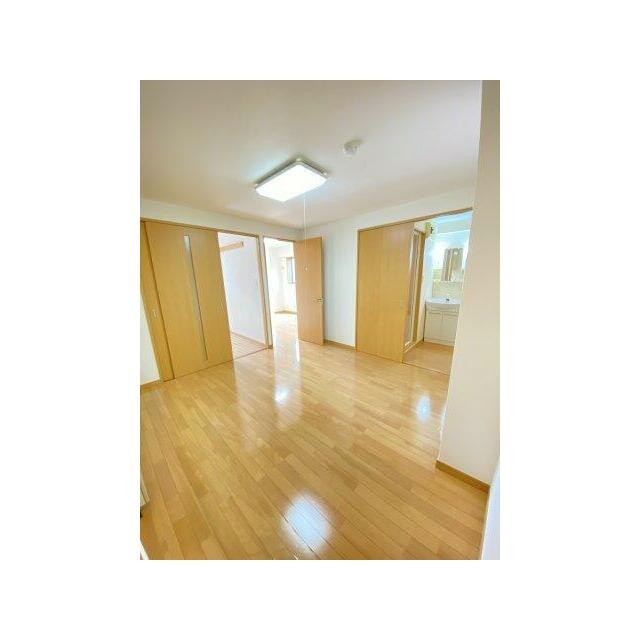 (居間)