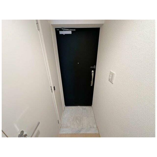 (玄関)
