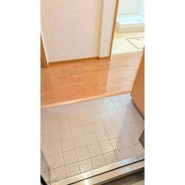 (玄関)