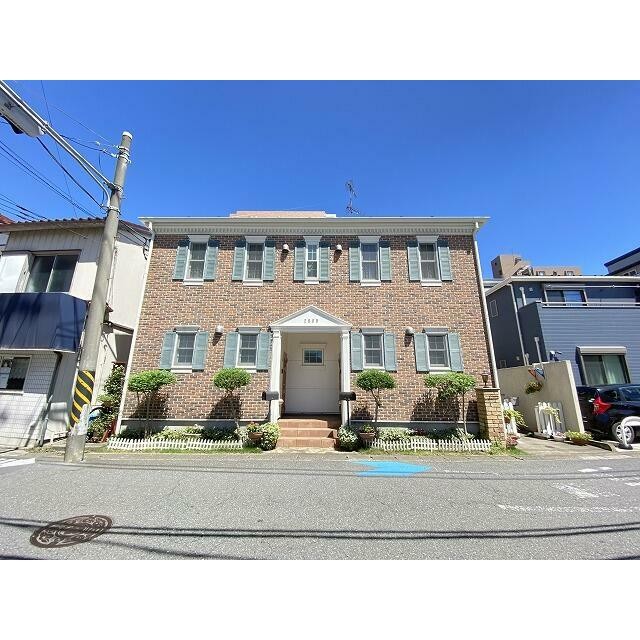 川崎市高津区坂戸1丁目 【賃貸居住】アパート