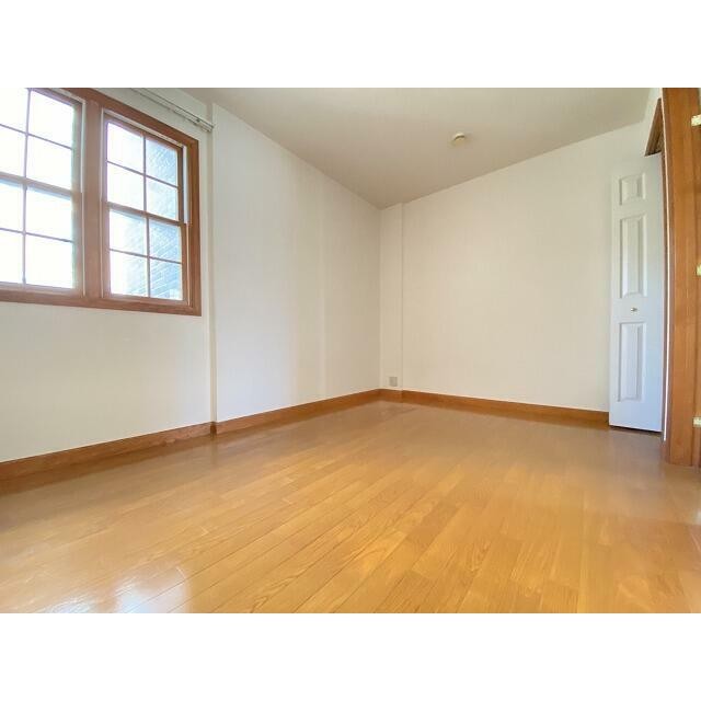 (居間)