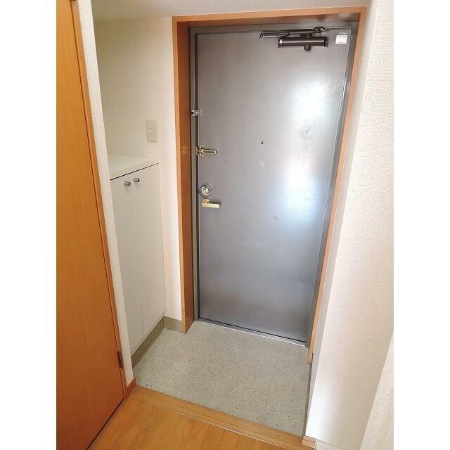 (玄関)