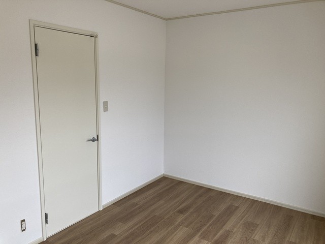 (居間)
