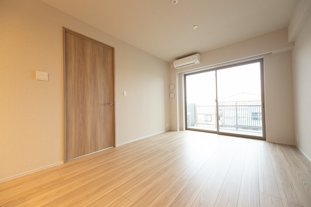 ※写真は同タイプ住戸です。(居間)