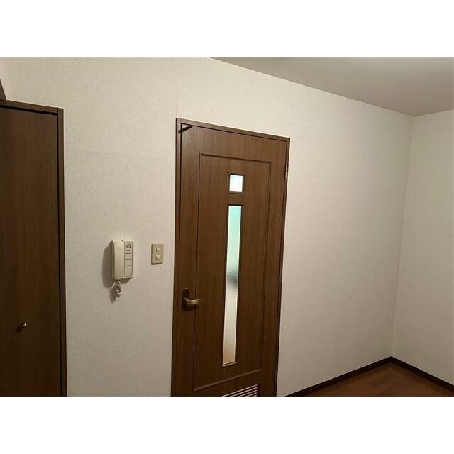 (居間)