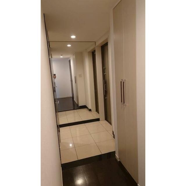 (玄関)