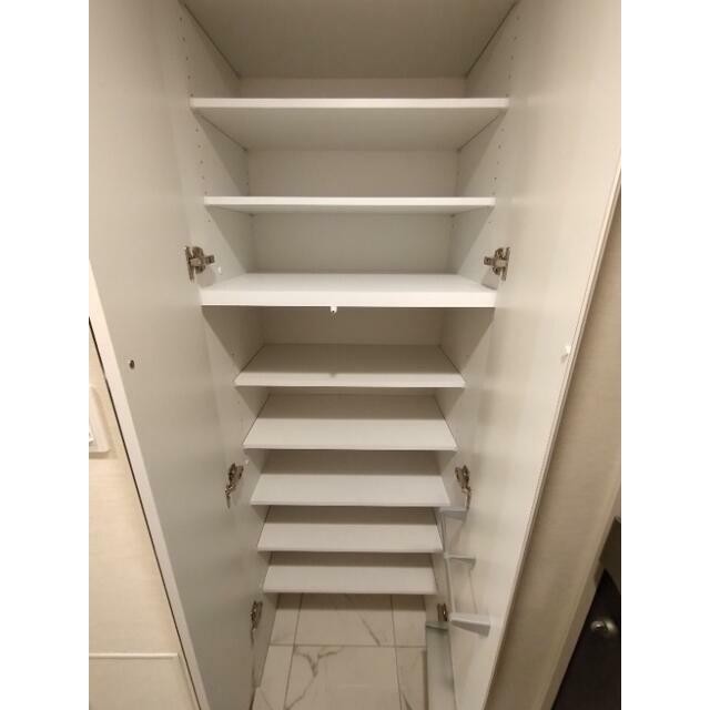 (玄関)