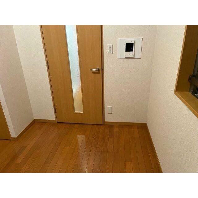 (居間)
