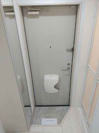 ※同仕様写真含む(玄関)