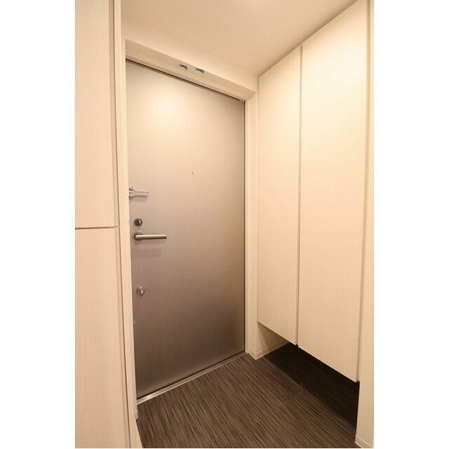(玄関)