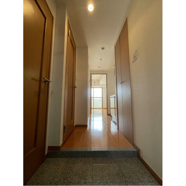 同タイプ参考写真(玄関)