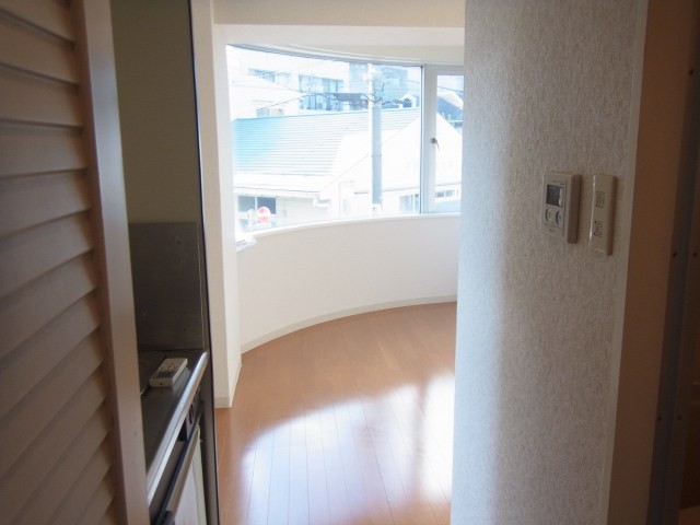 (居間)
