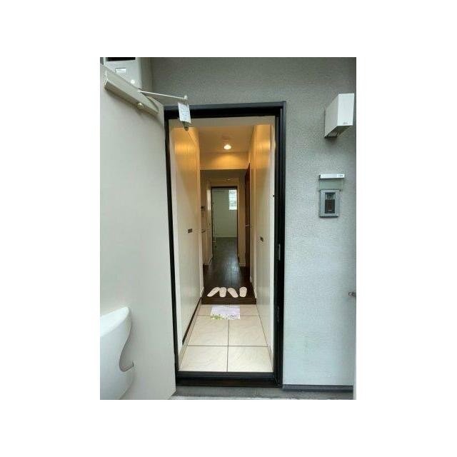 (玄関)