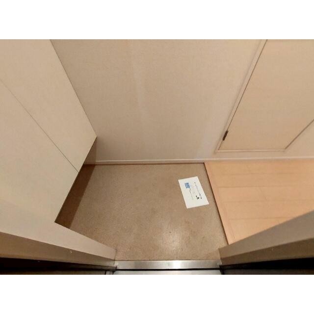 (玄関)