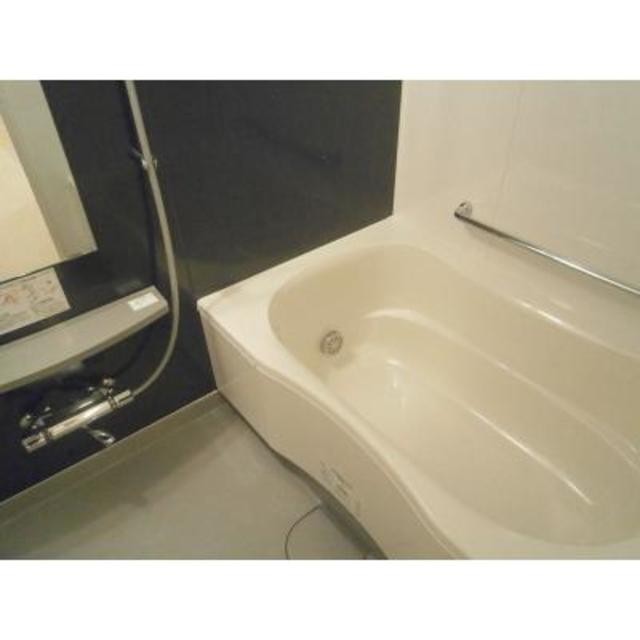 ※写真は同タイプ住戸です。(風呂)