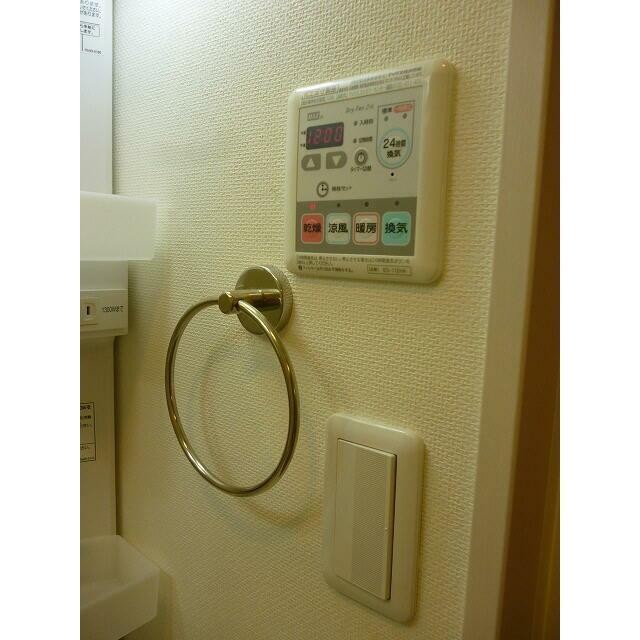 ※掲載写真は同物件別室です