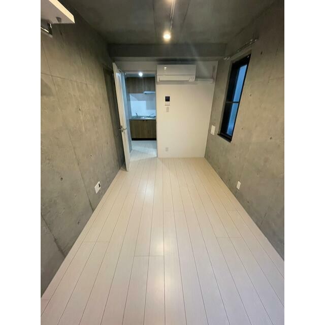 参考写真、別部屋のものです(居間)