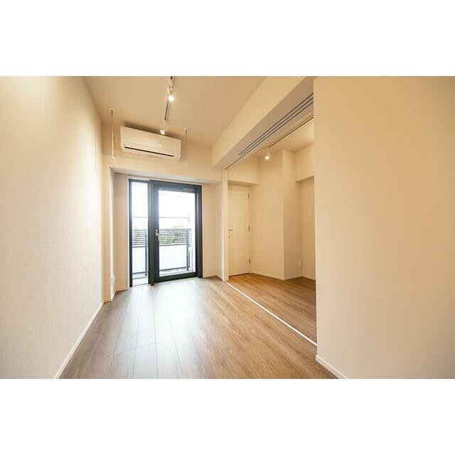 ※写真は同タイプ住戸です。(居間)