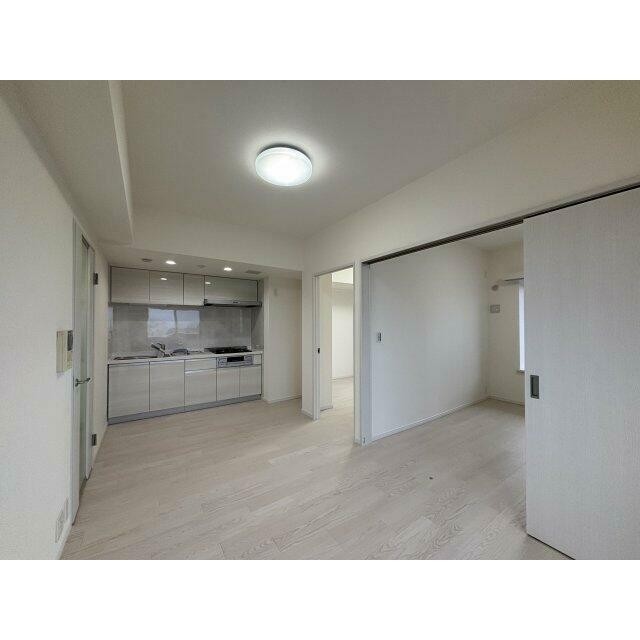 (居間)