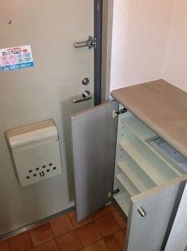 ※別部屋参考写真(玄関)
