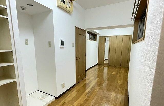 (居間)