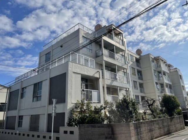 世田谷区下馬4丁目 【賃貸居住】マンション
