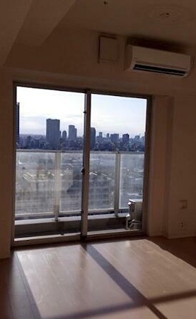 (居間)