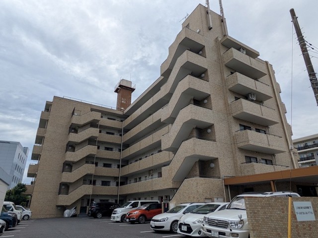 川崎市中原区上小田中6丁目 【賃貸居住】マンション